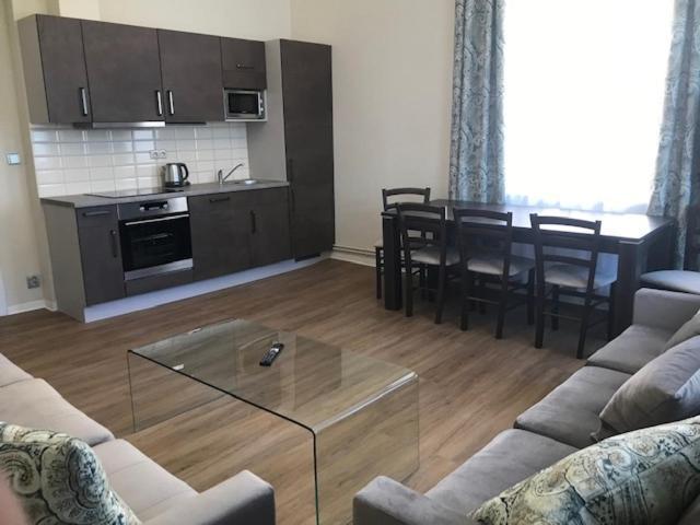 Appartement Rezidence Beethoven à Karlovy Vary Extérieur photo