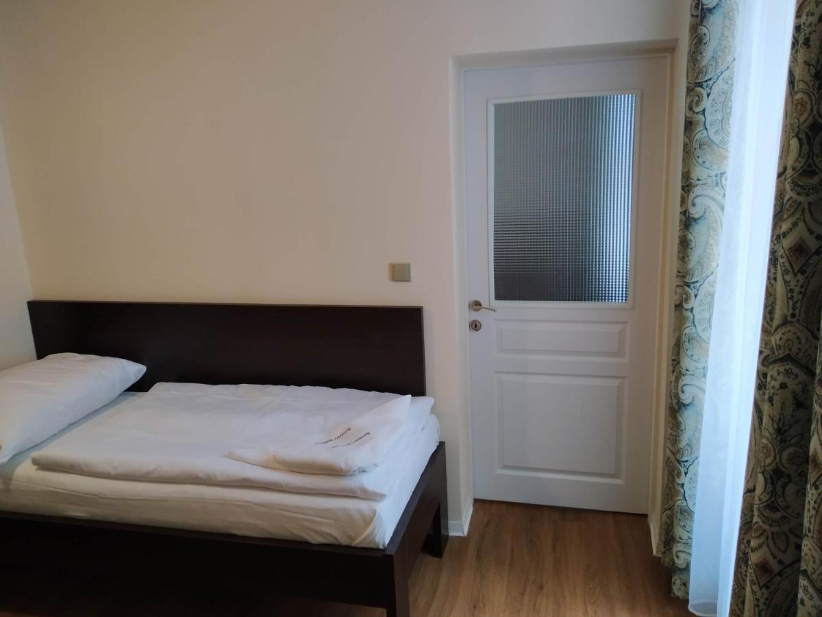 Appartement Rezidence Beethoven à Karlovy Vary Extérieur photo